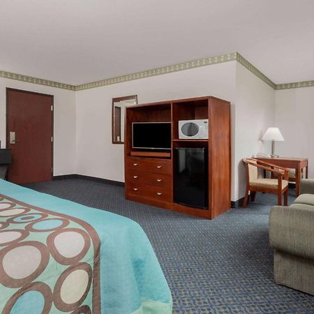 Super 8 By Wyndham Sacramento Hotell Carmichael Exteriör bild
