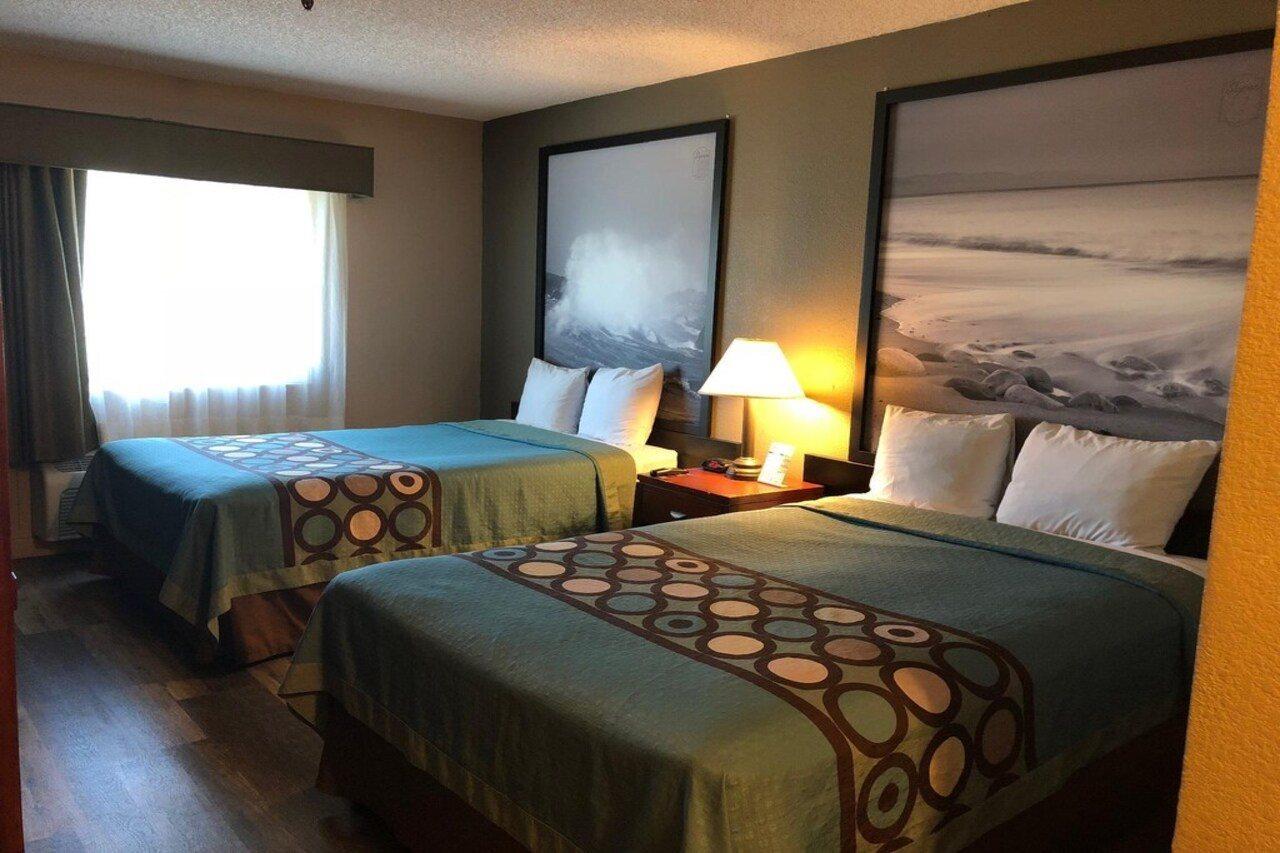 Super 8 By Wyndham Sacramento Hotell Carmichael Exteriör bild