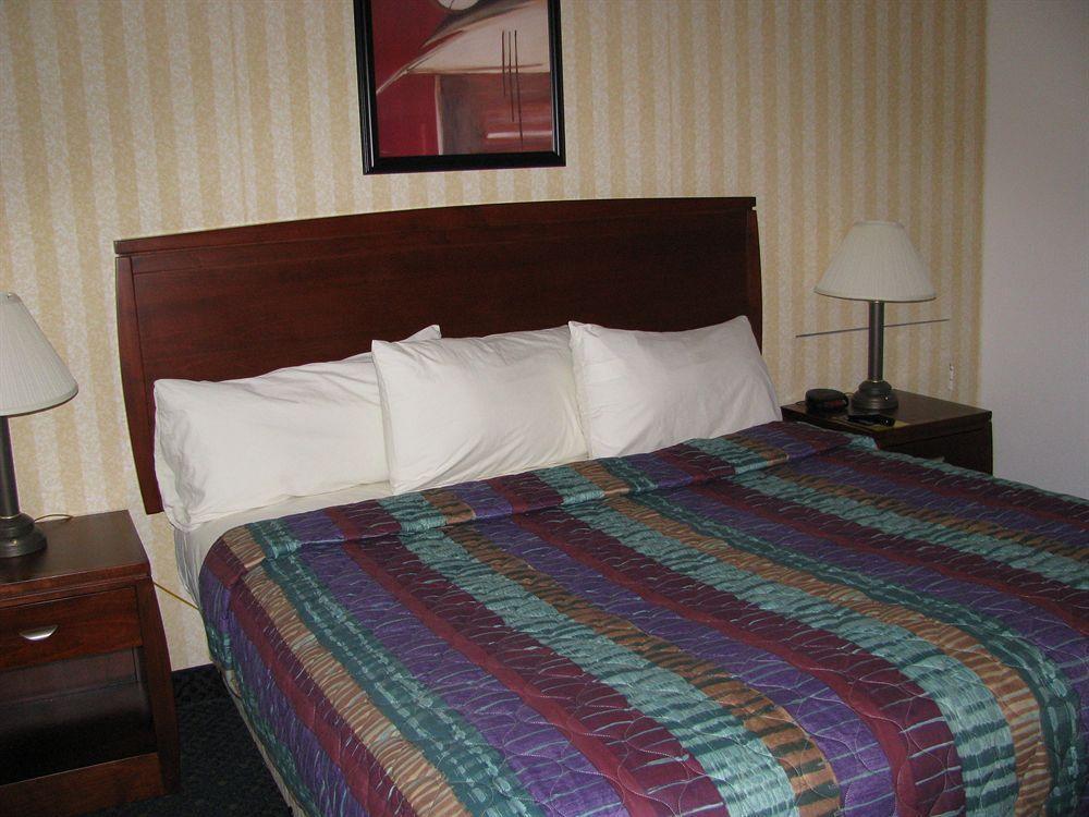 Super 8 By Wyndham Sacramento Hotell Carmichael Exteriör bild