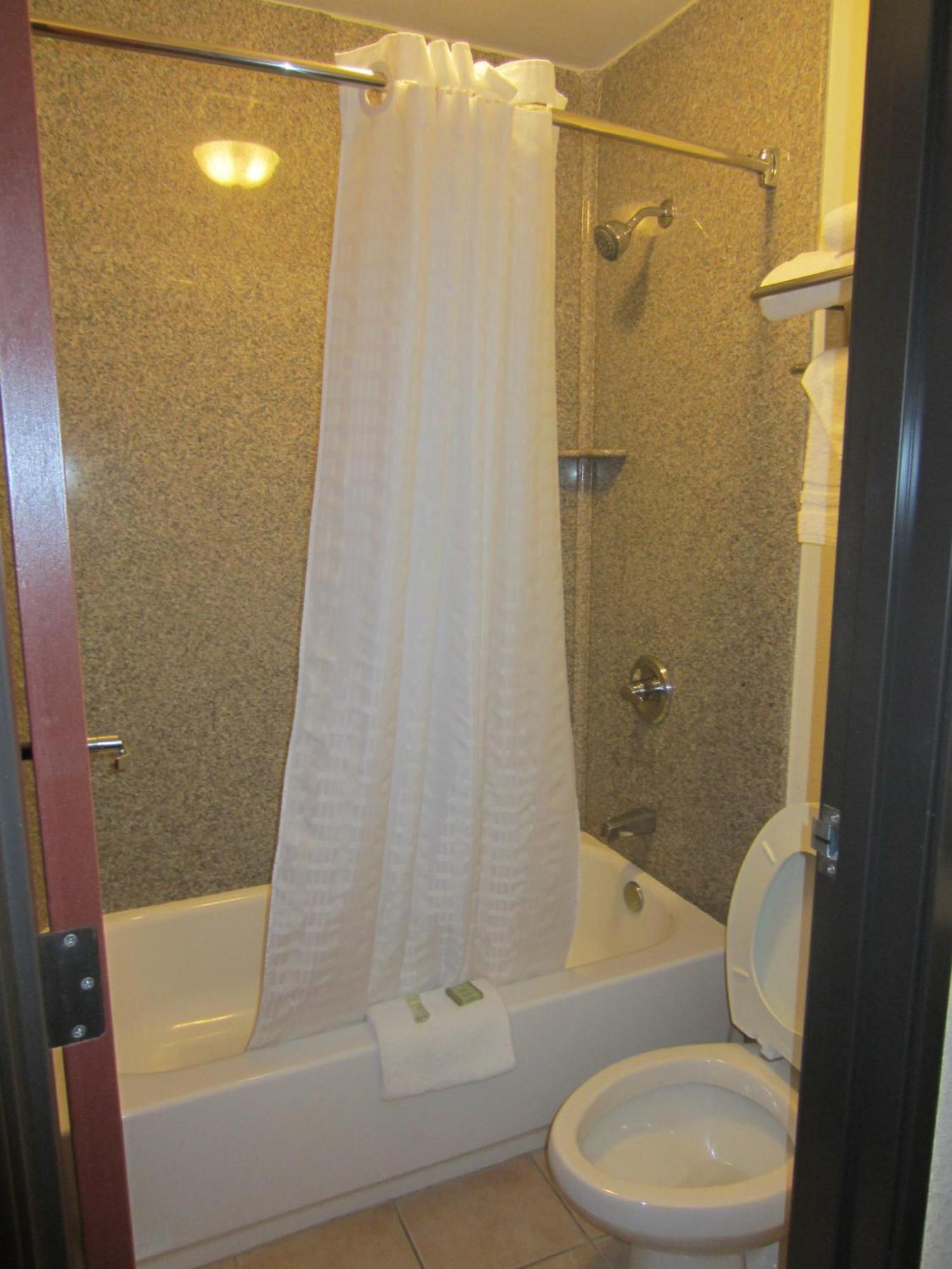 Super 8 By Wyndham Sacramento Hotell Carmichael Exteriör bild