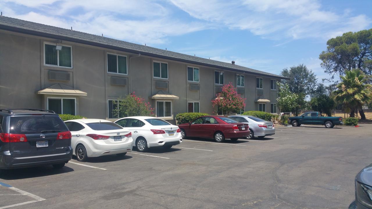 Super 8 By Wyndham Sacramento Hotell Carmichael Exteriör bild