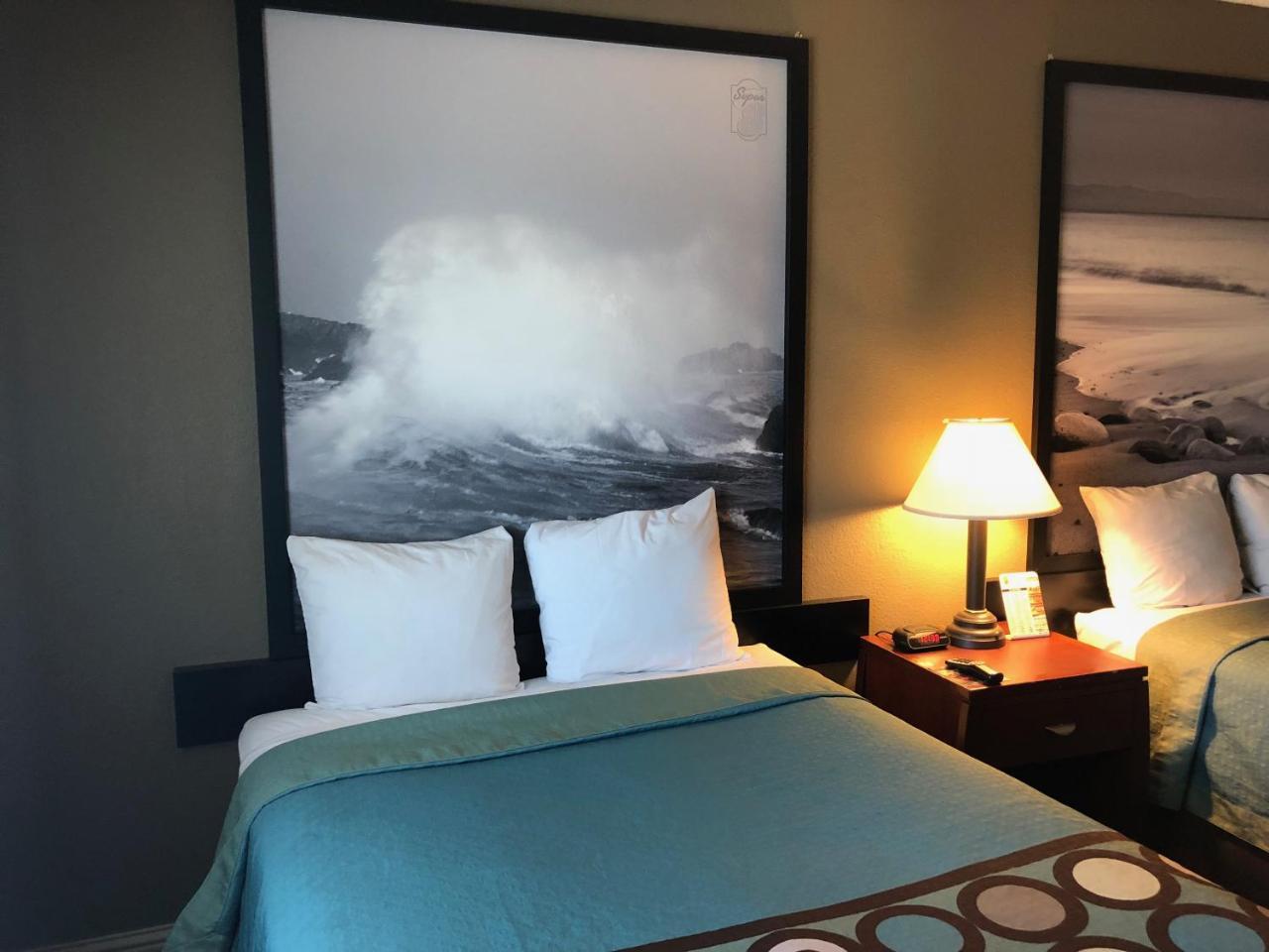 Super 8 By Wyndham Sacramento Hotell Carmichael Exteriör bild